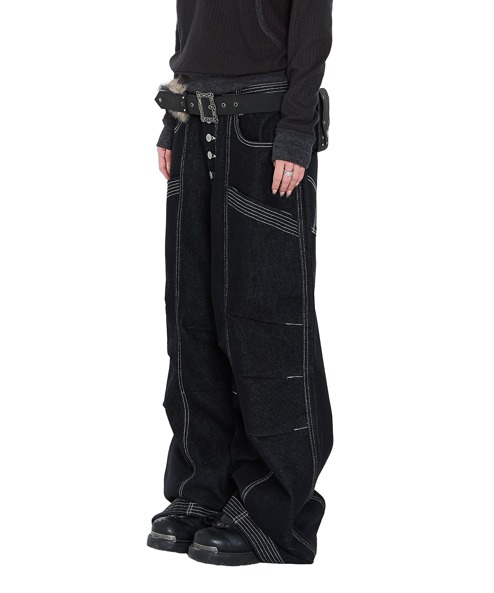 MUSINSA公式 | AAKAM Knee Pin-Tuck Stitched Denim Pants (Black)