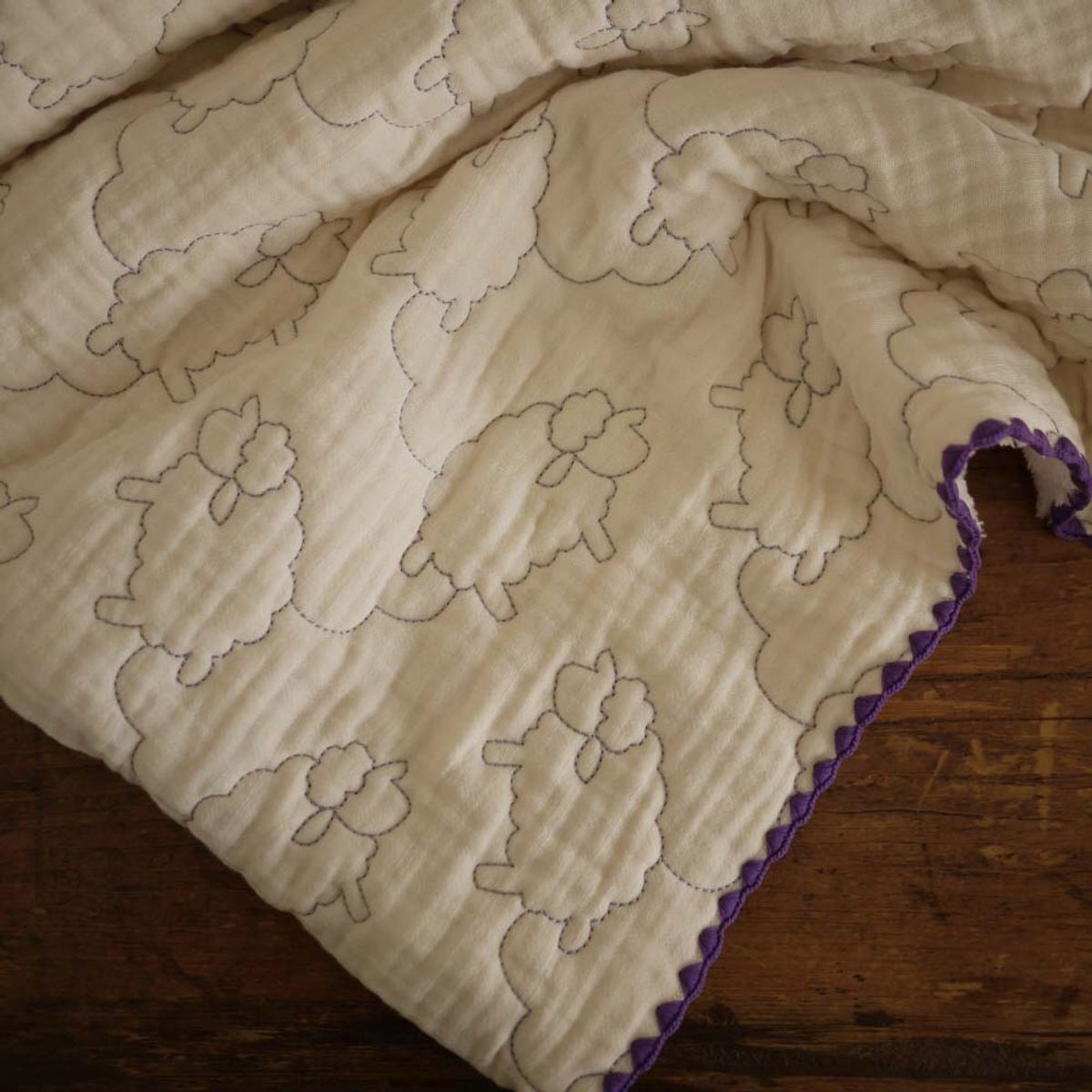 봄봄패브릭스(BOMBOM FABRICS) Gauze & Fleece  sheep winter blanket