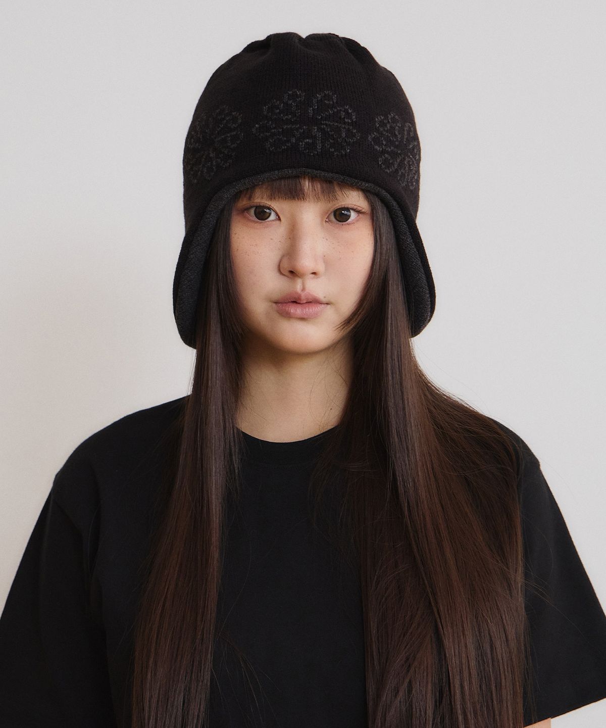 9999아카이브(9999ARCHIVE) Linking Flower Jacquard Earmuffs