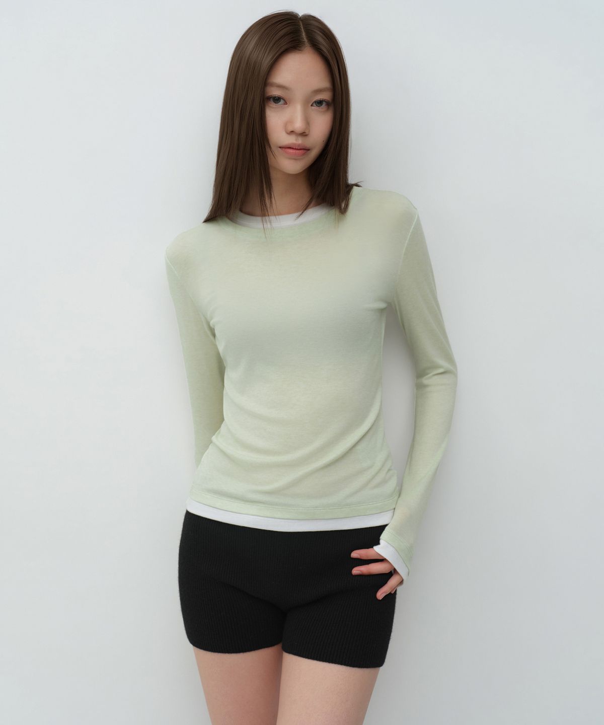 무신사 스탠다드 우먼(MUSINSA STANDARD WOMAN) 우먼즈 울 텐셀 레이어드 슬림 긴소매 티셔츠 [라이트 그린]
