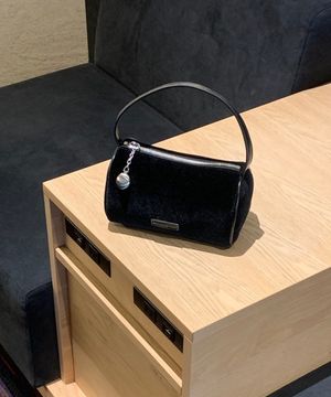 Velvet Loli Tote Bag - Velvet Black