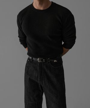 헤어리 머슬 라운드 긴팔 니트티 [블랙]