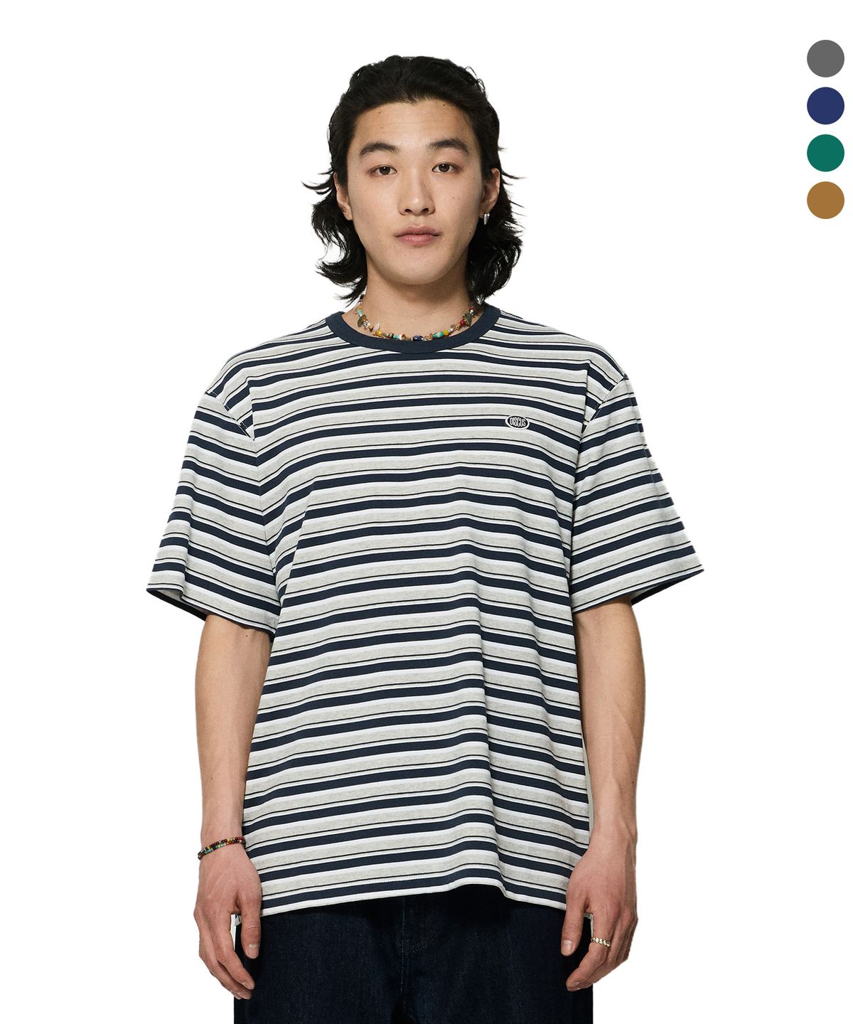 디스커스 애슬레틱(DISCUS ATHLETIC) [4COLORS] 로고 와펜 오버 핏 스트라이프 티셔츠
