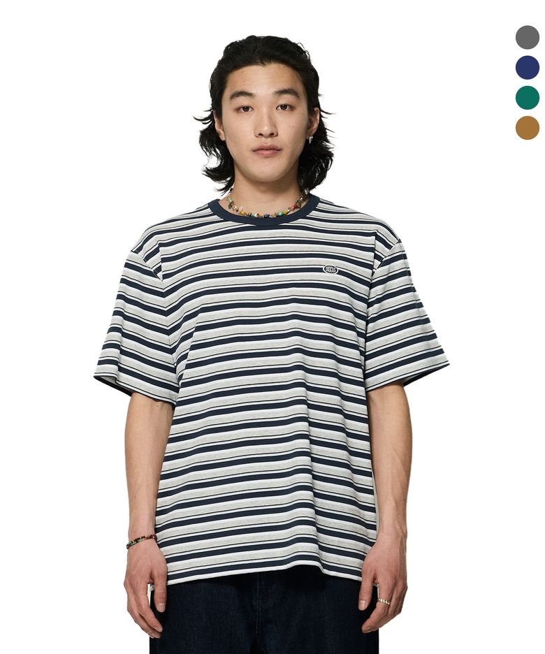 [4COLORS] 로고 와펜 오버 핏 스트라이프 티셔츠