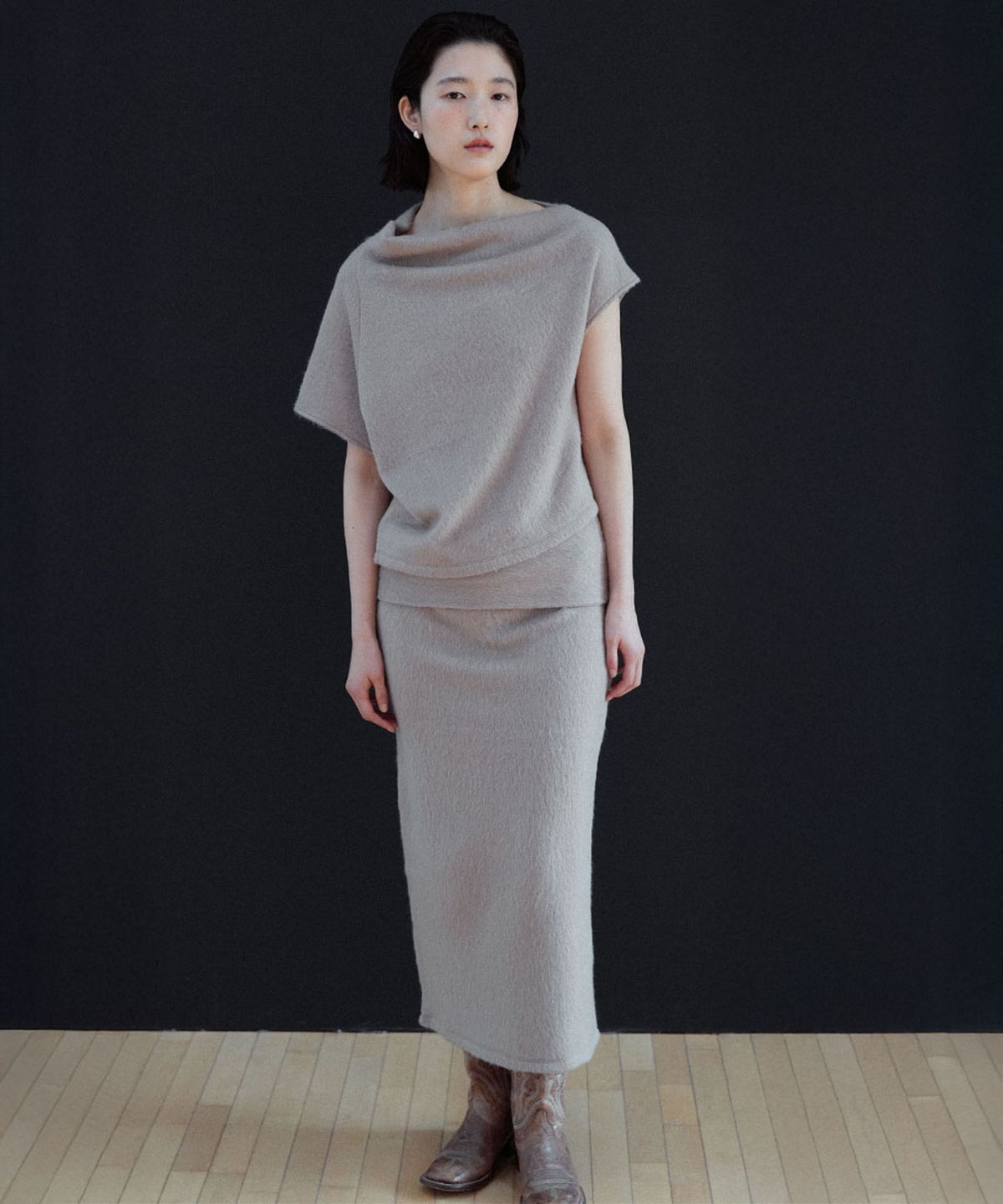 유토시스(EUTOSIS) HAIRY LAYERED LONG SKIRT(BEIGE)