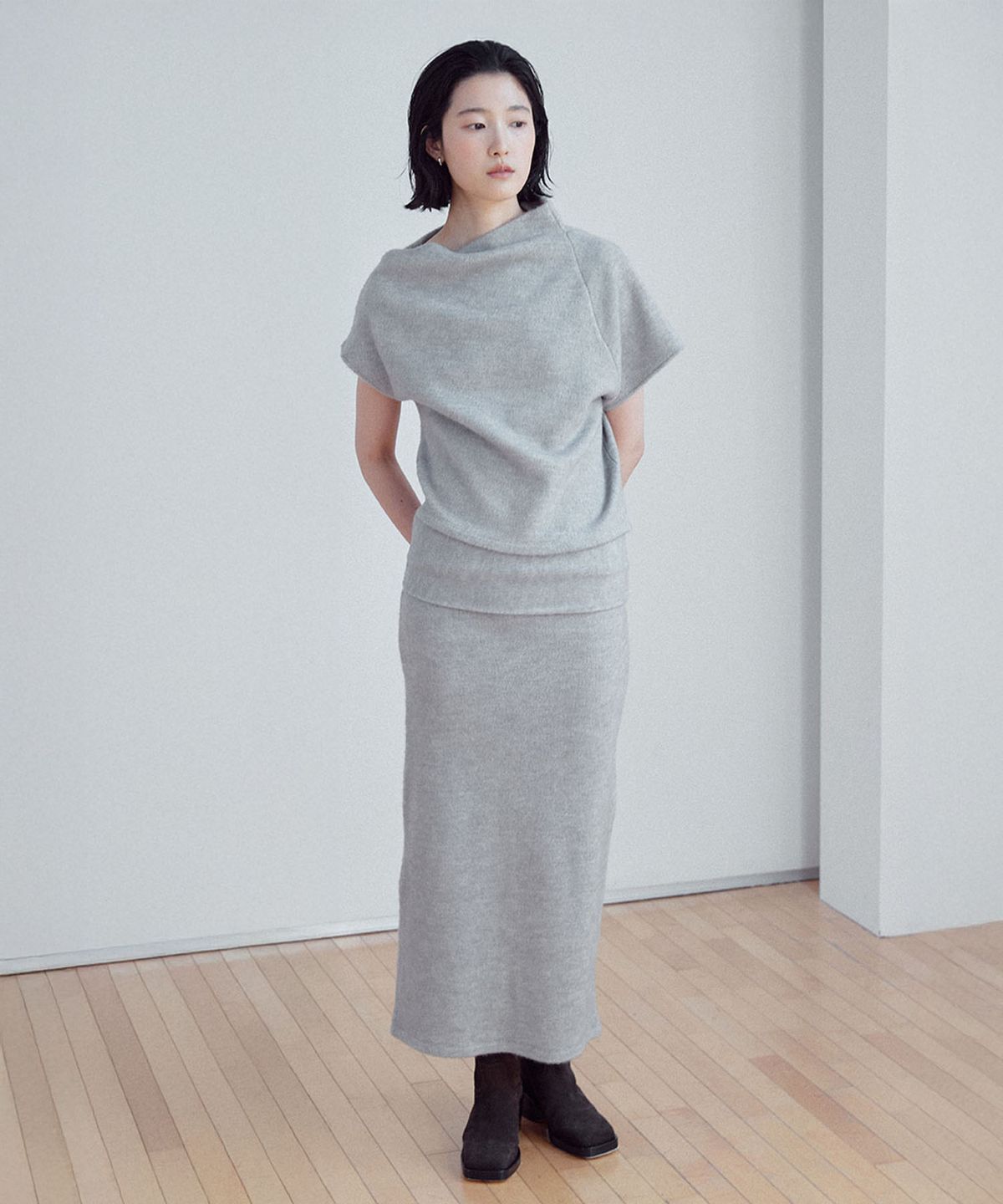 유토시스(EUTOSIS) HAIRY LAYERED LONG SKIRT(GREY)