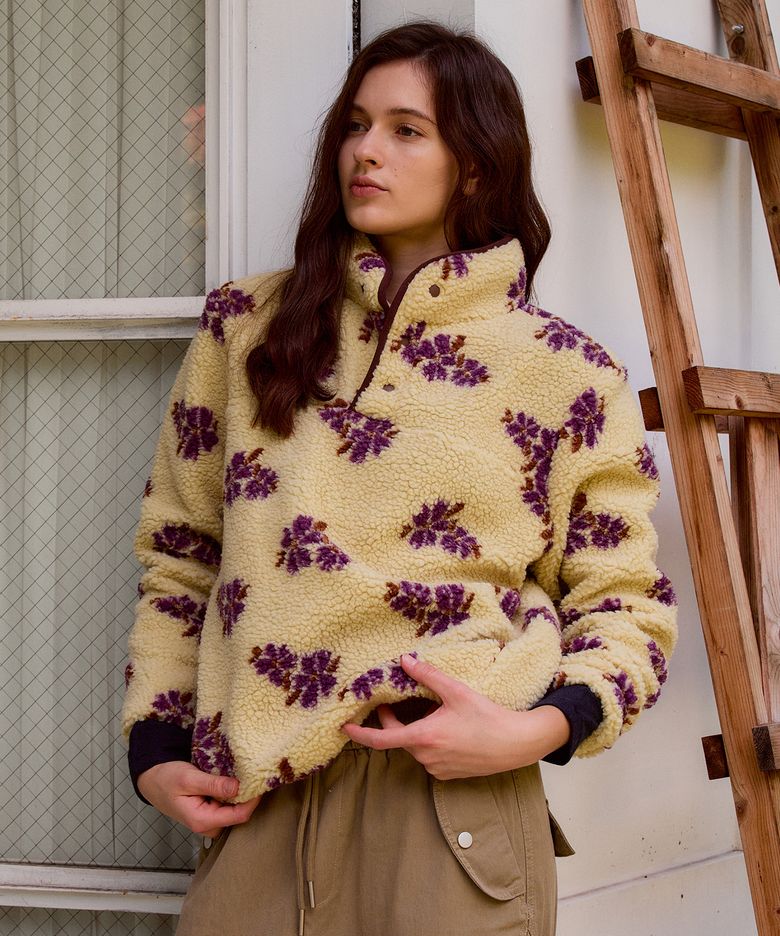 Floral Fleece Button Sweatshirt_Beige