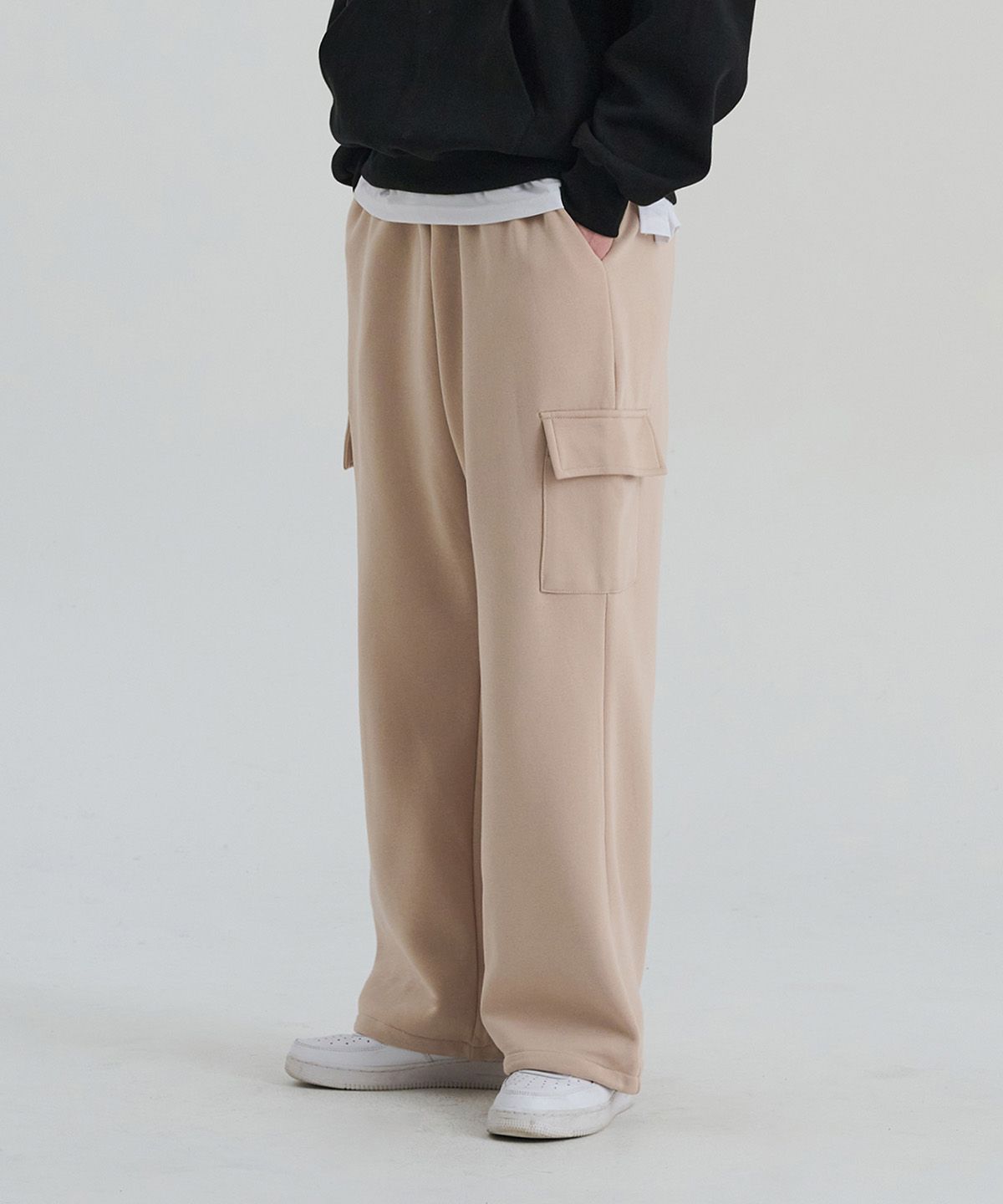 크레드먼스(CREEDMENS) 소프트 기모 스트링 와이드 카고 팬츠(Beige)