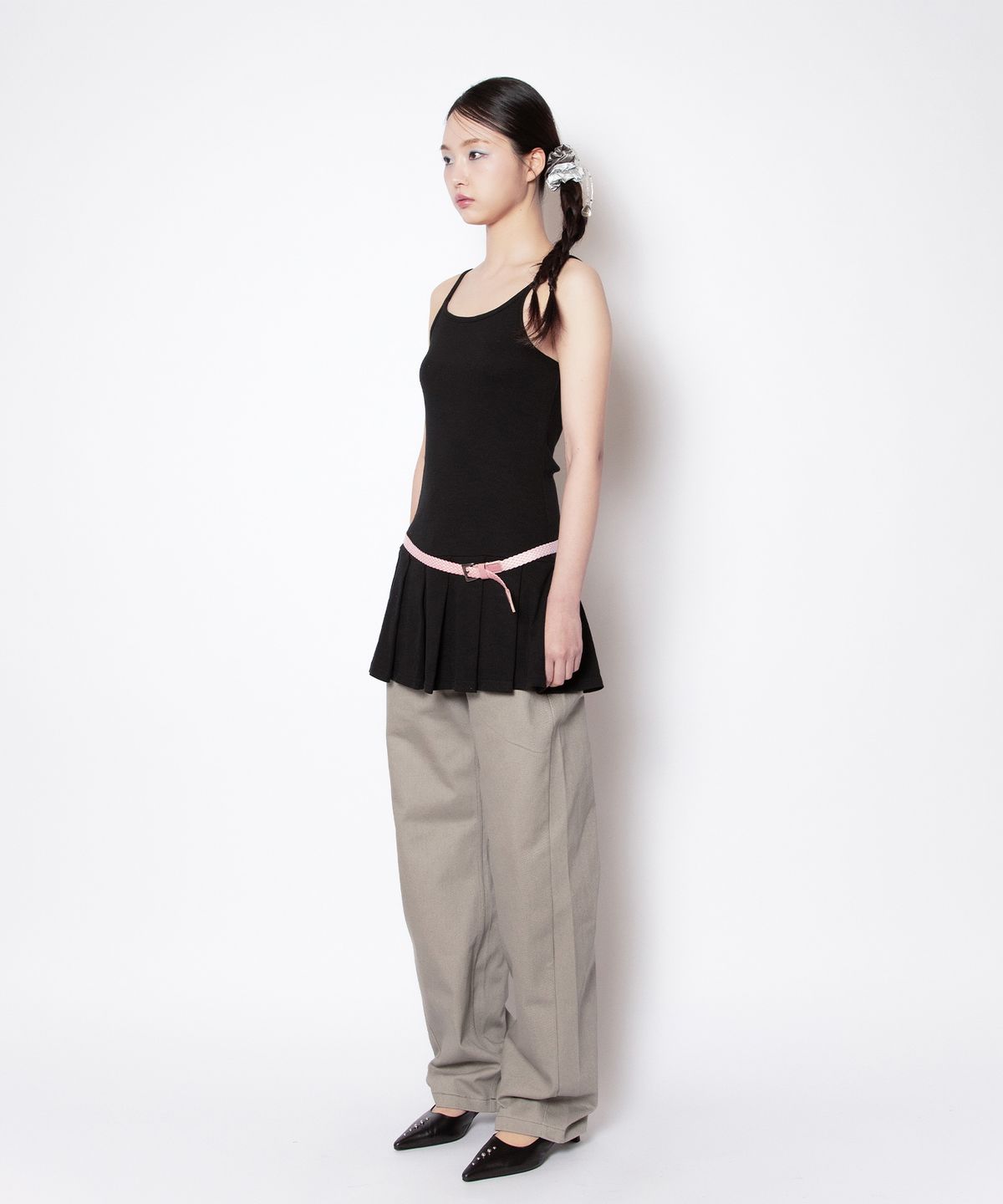 온스카(ONSKA) PLEATS MINI ONE-PIECE (BLACK)