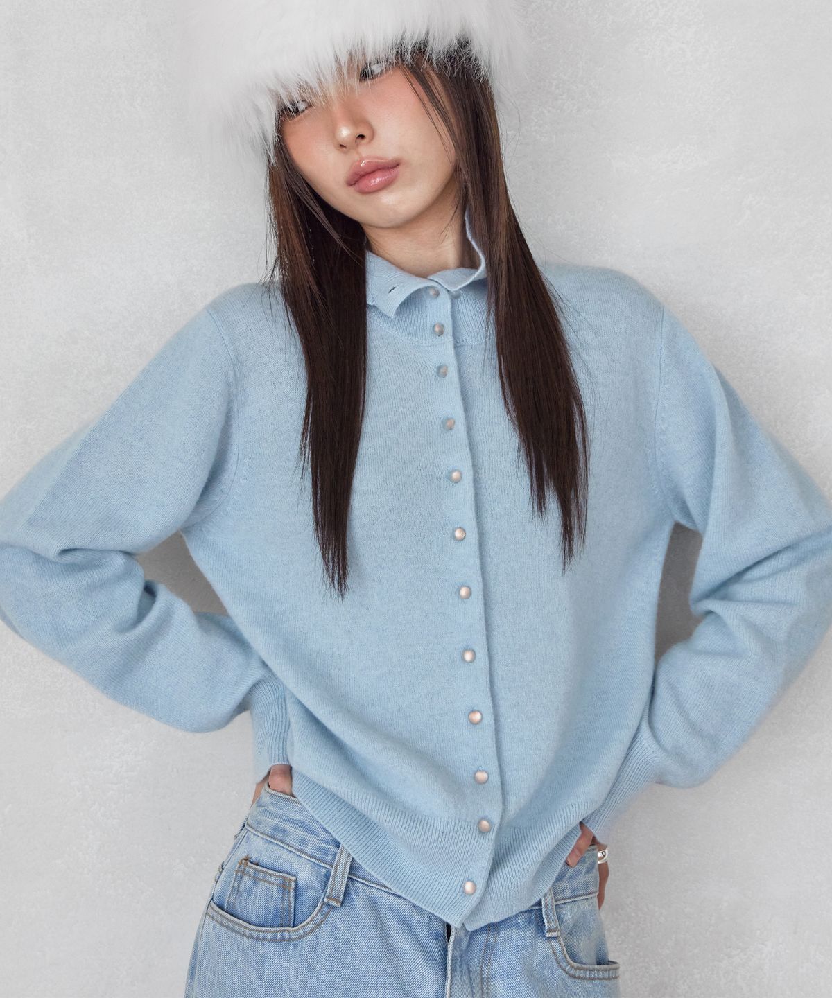 런던다다(LONDONDADA) HIGH-NECK BUTTON WOOL CARDIGAN, SORA