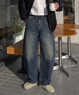 크랙 워싱 와이드 데님팬츠 커브드 청바지