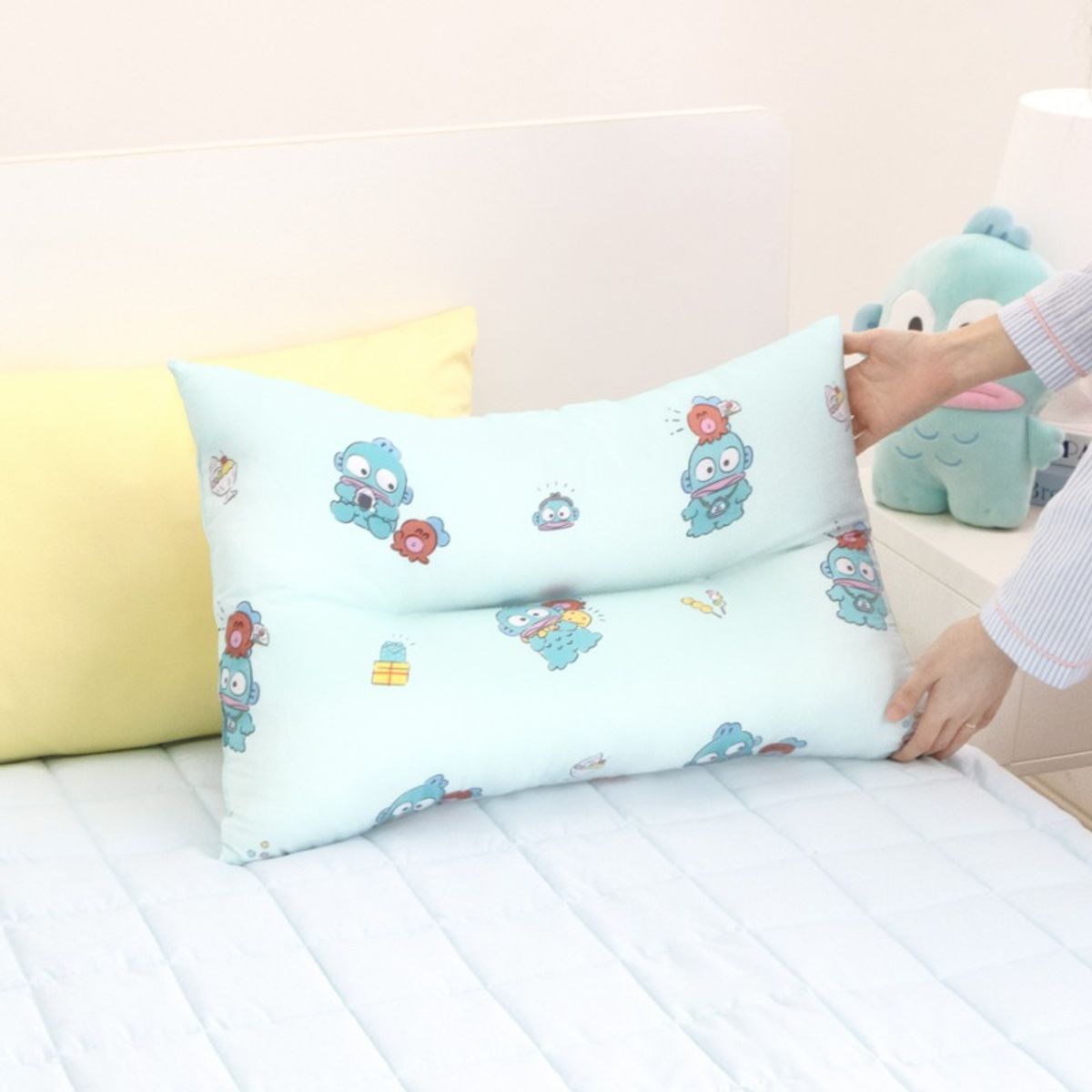 나라홈데코(NARAHOMEDECO) 산리오 한교동 워싱경추베개 트래블