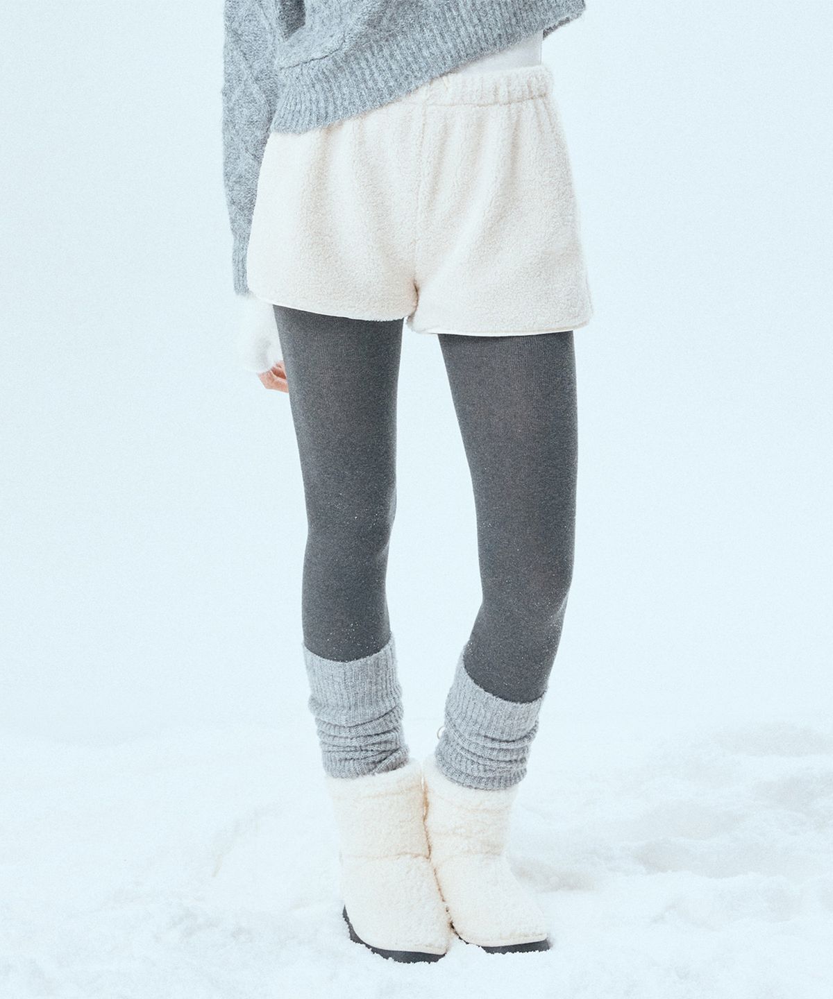 미쏘(MIXXO) 플리스 밴딩 숏팬츠_MIWTHG11SS
