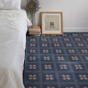 캄포래 플라워 패턴 클래식 무드 포인트 워셔블 단모 거실 러그