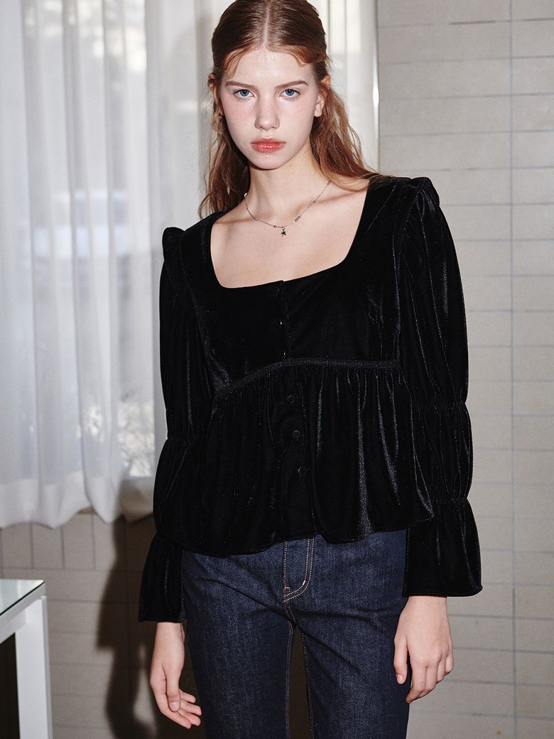SQUARE NECK SHIRRED PUFF BLOUSE_BLACK