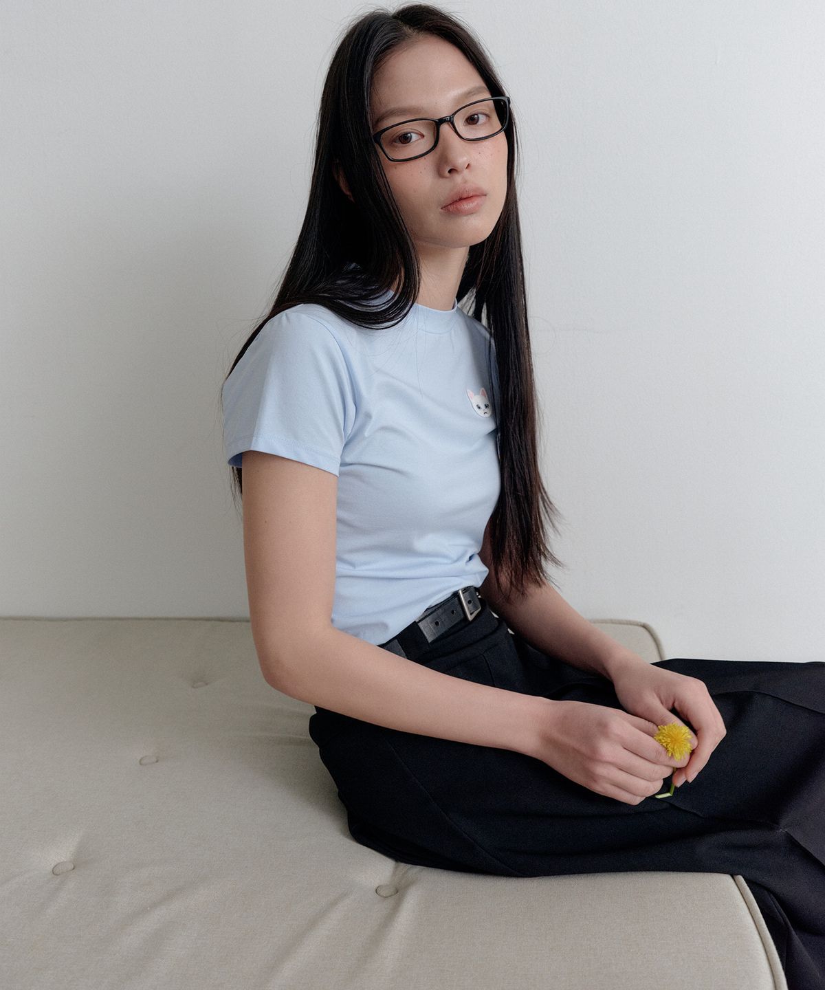 벨르(VELLE) LUMI Embroidered T-Shirt_Skay Blue