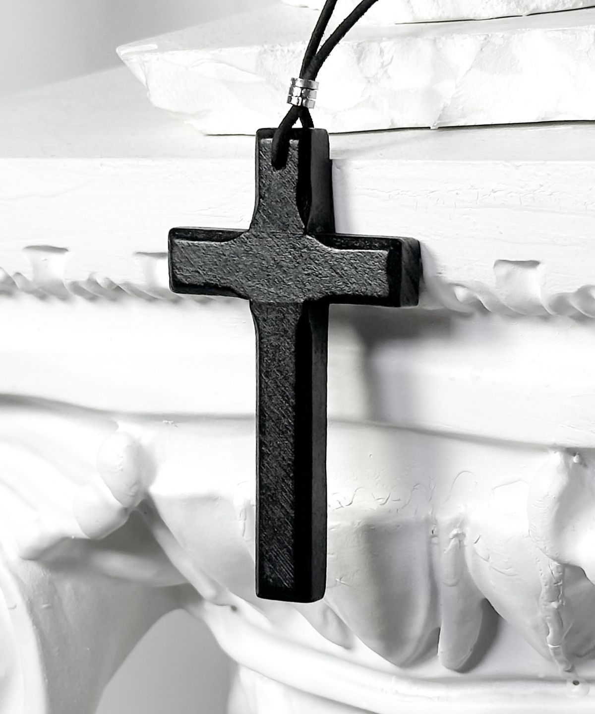 블레스드 뷸렛(BLESSED BULLET) Blessed_블랙 우드 가죽목걸이