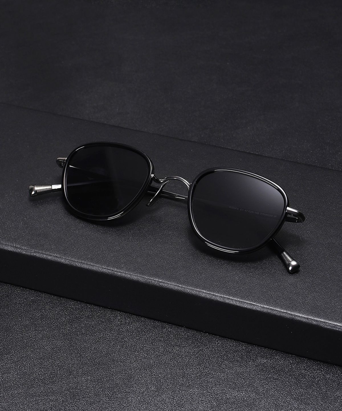 링컨프레임(LINCOLNFRAME) KJ50FX 퓨어티타늄 선글라스 BLACK