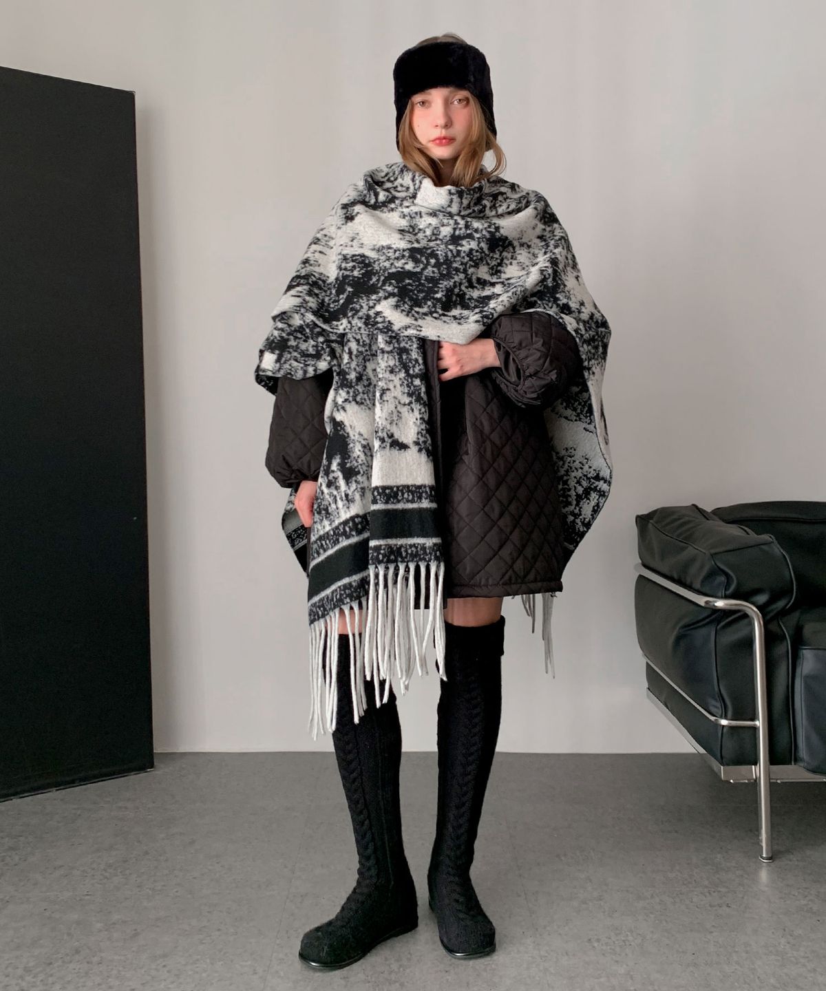 바스카라(VASCARA) Haze Fringe Shawl (3colors)