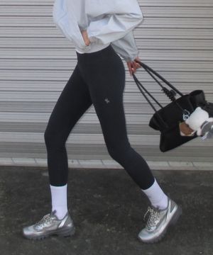 [2PACK] V업 3D 플러스 레깅스 XP9156T