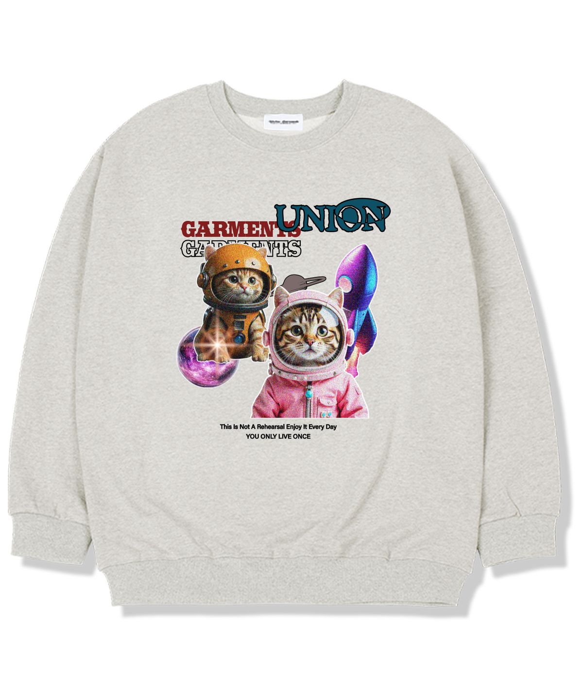 유니온가먼츠(UNION GARMENTS) 스페이스캣 기모안감 오버핏 맨투맨 티셔츠 오트밀