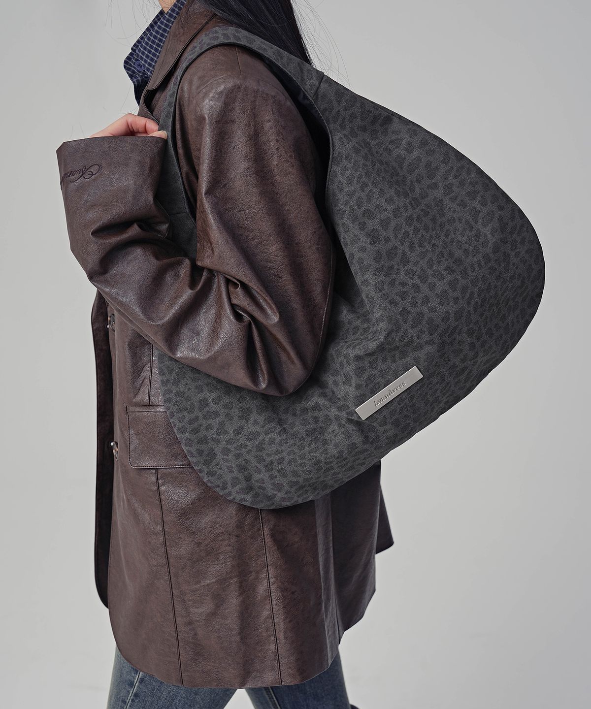 어반드레스(AVANDRESS) Moon Comet Bag BLACK