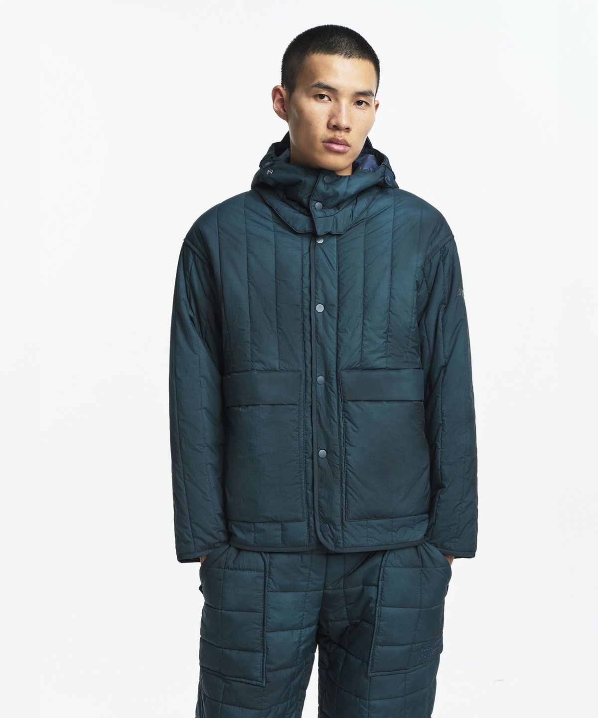 에이글(Aigle) 공용 유니섹스 퀼티드 자켓 Aigle Experience by Etudes Studio AIW25UOUI010STBL