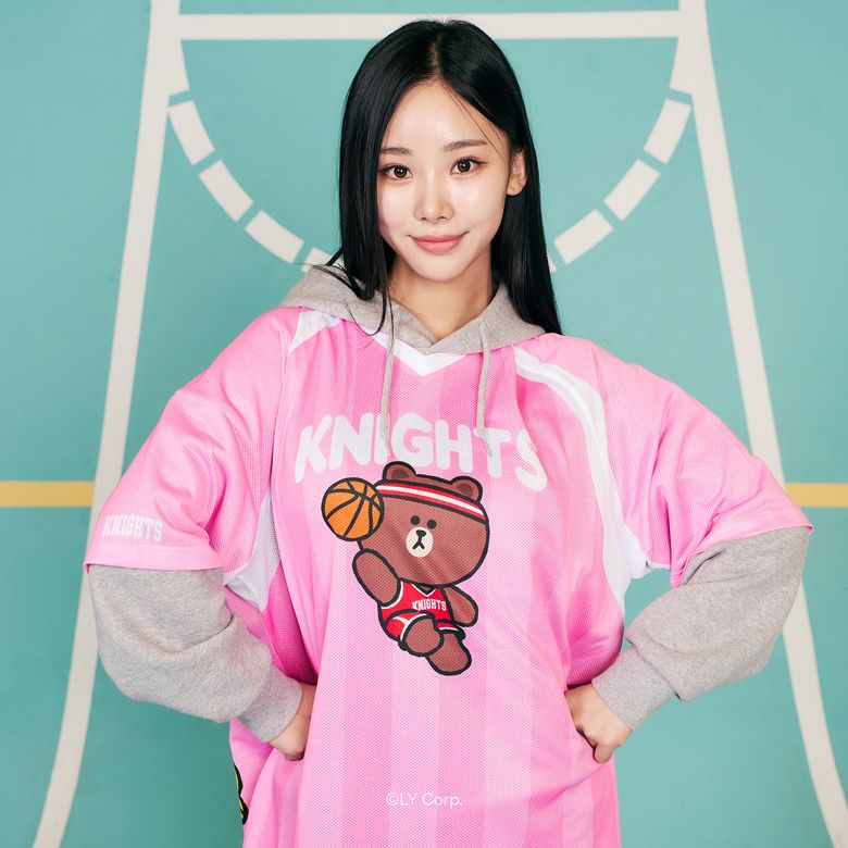 [LINE FRIENDS] KBLㅣLINE FRIENDS 풋볼 티셔츠 (SK)마킹불가