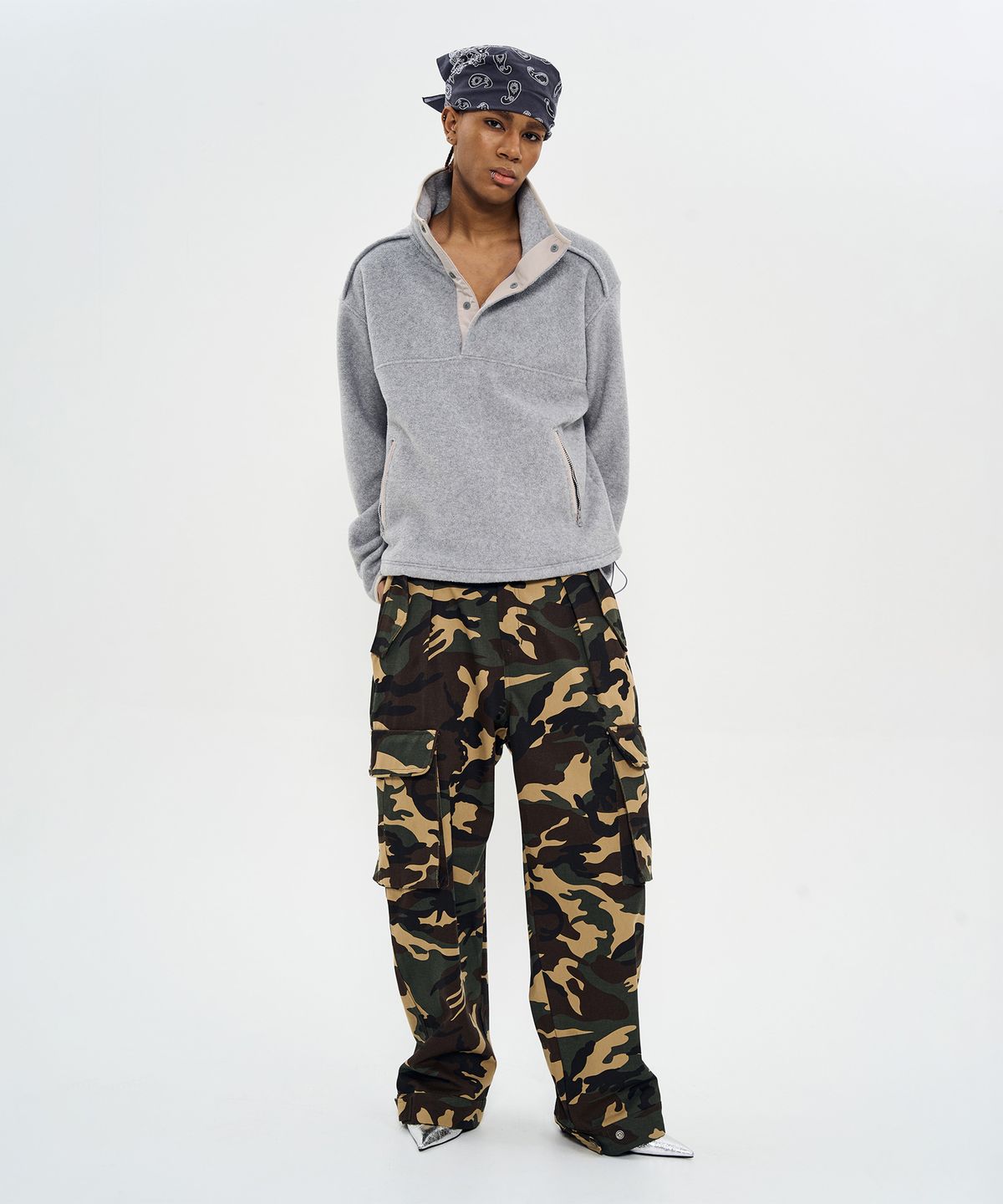 월드딜레마(WORLDDILEMA) HALF NECK FLEECE (GREY)