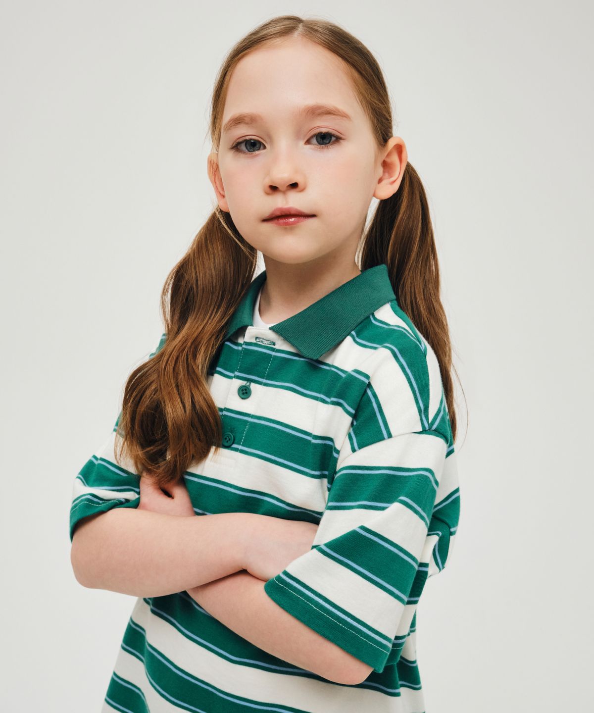무신사 스탠다드 키즈(MUSINSA STANDARD KIDS) 멀티 스트라이프 칼라드 티셔츠 [그린]