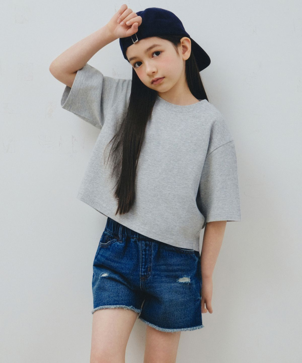 무신사 스탠다드 키즈(MUSINSA STANDARD KIDS) 릴렉스트 크롭 티셔츠 [미디엄 그레이]