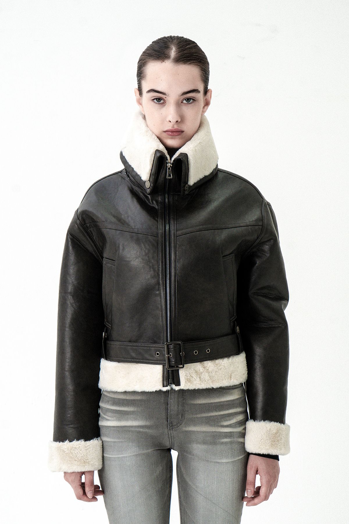 시너진(SYNERJYN) LINE BELT MUSTANG JACKET DARK BROWN