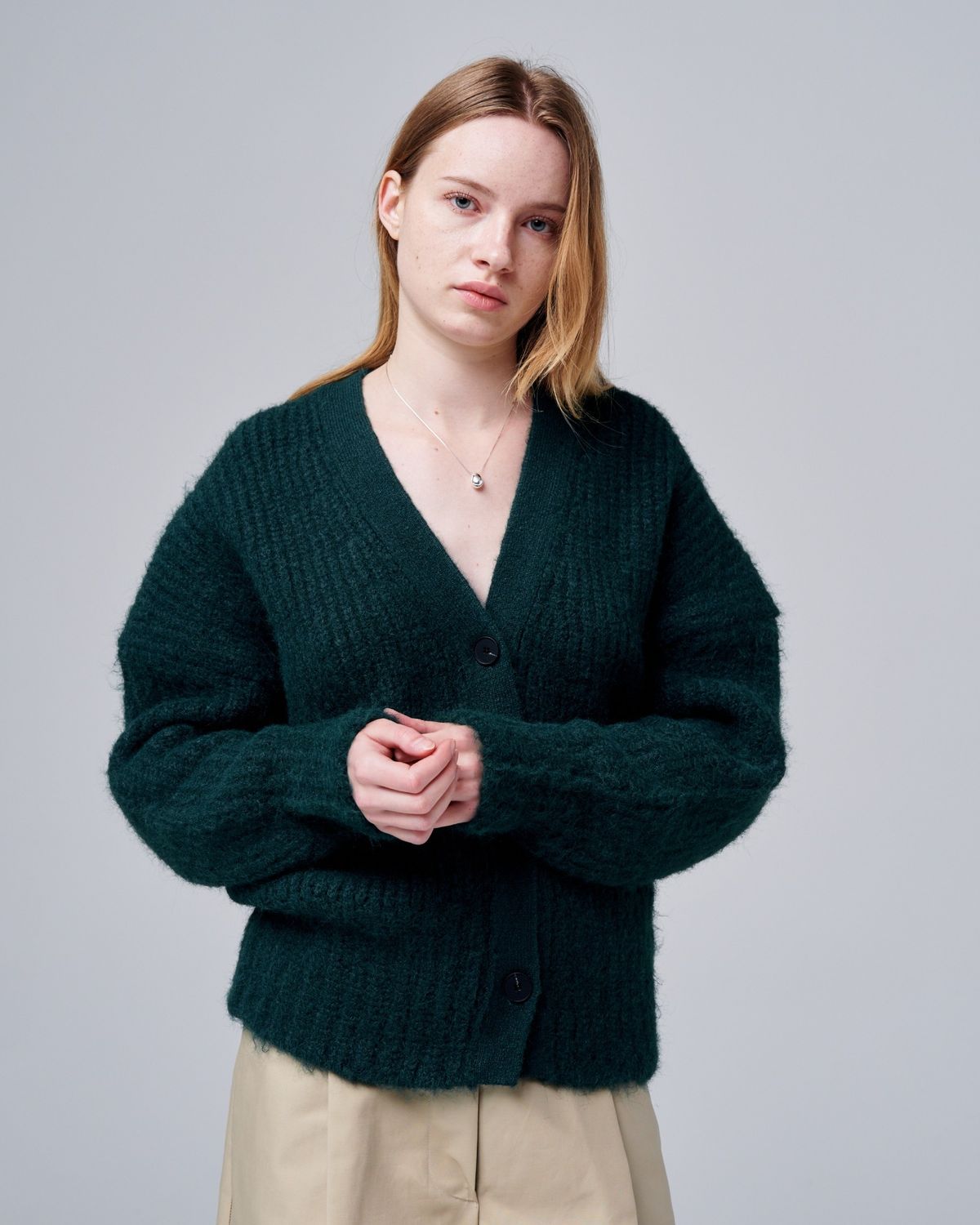 오드프레젠트(ODDPRESENT) Grain Knit Cardigan