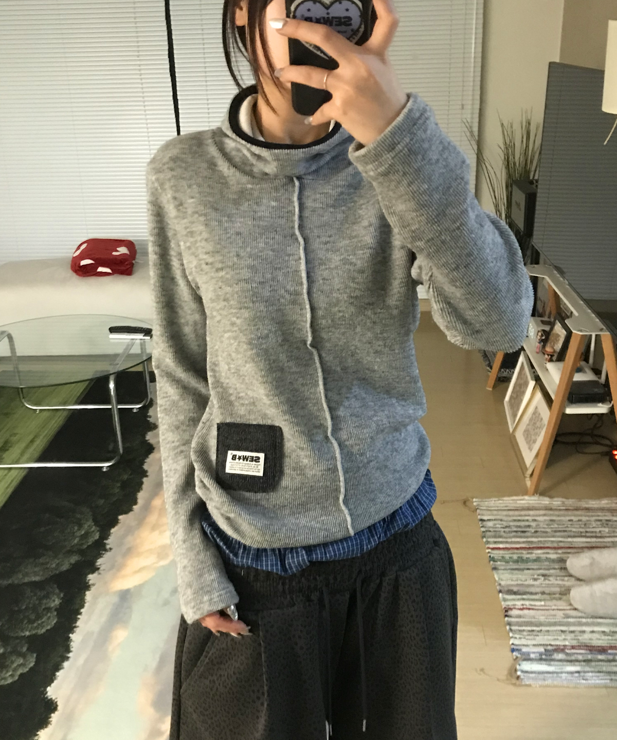 쏘비(SEW-B) 바라클라바 후드티 (세미크롭) 라이트