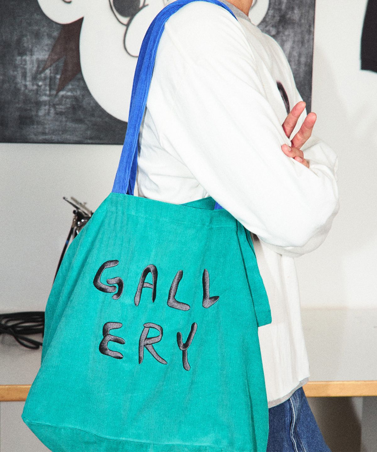 1011갤러리(1011 GALLERY) Gallery Logo Corduroy Bag (6colors)