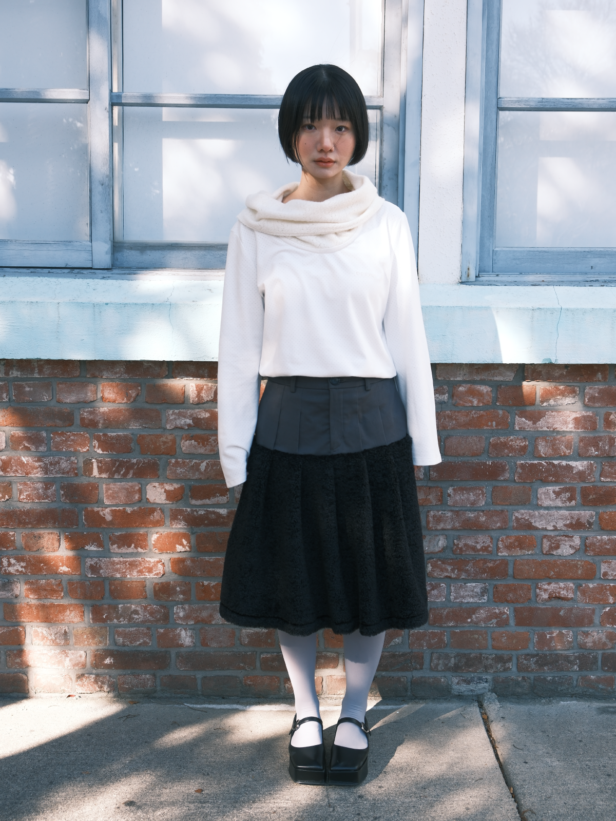 피브스피브스(PEEVES PEEVES) Fluffy Midi Skirt / Black
