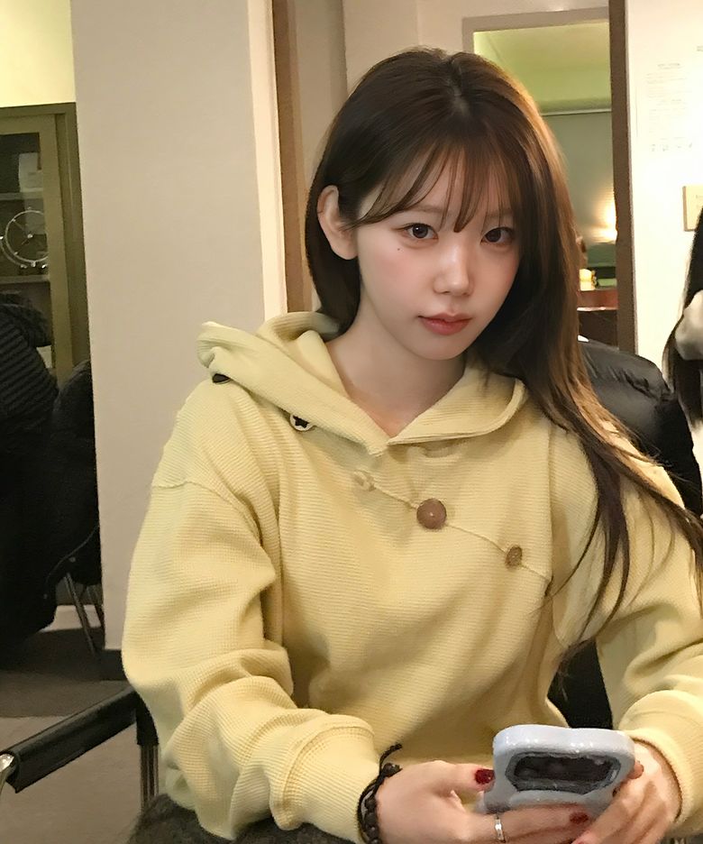 오디피기X탄산 와플 버튼 후드티 (레몬)