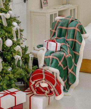 [담요가방증정] 크리스마스 카스테라 양털 극세사 밍크 담요 S/M/L 2컬러