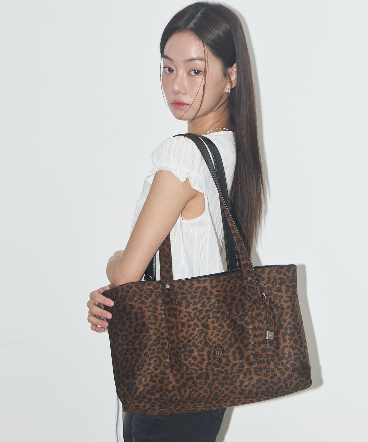 졸리(JOLLY) REVERSIBLE BENA BAG 리버시블 베나백 - LEOPARD/MOCHA BROWN