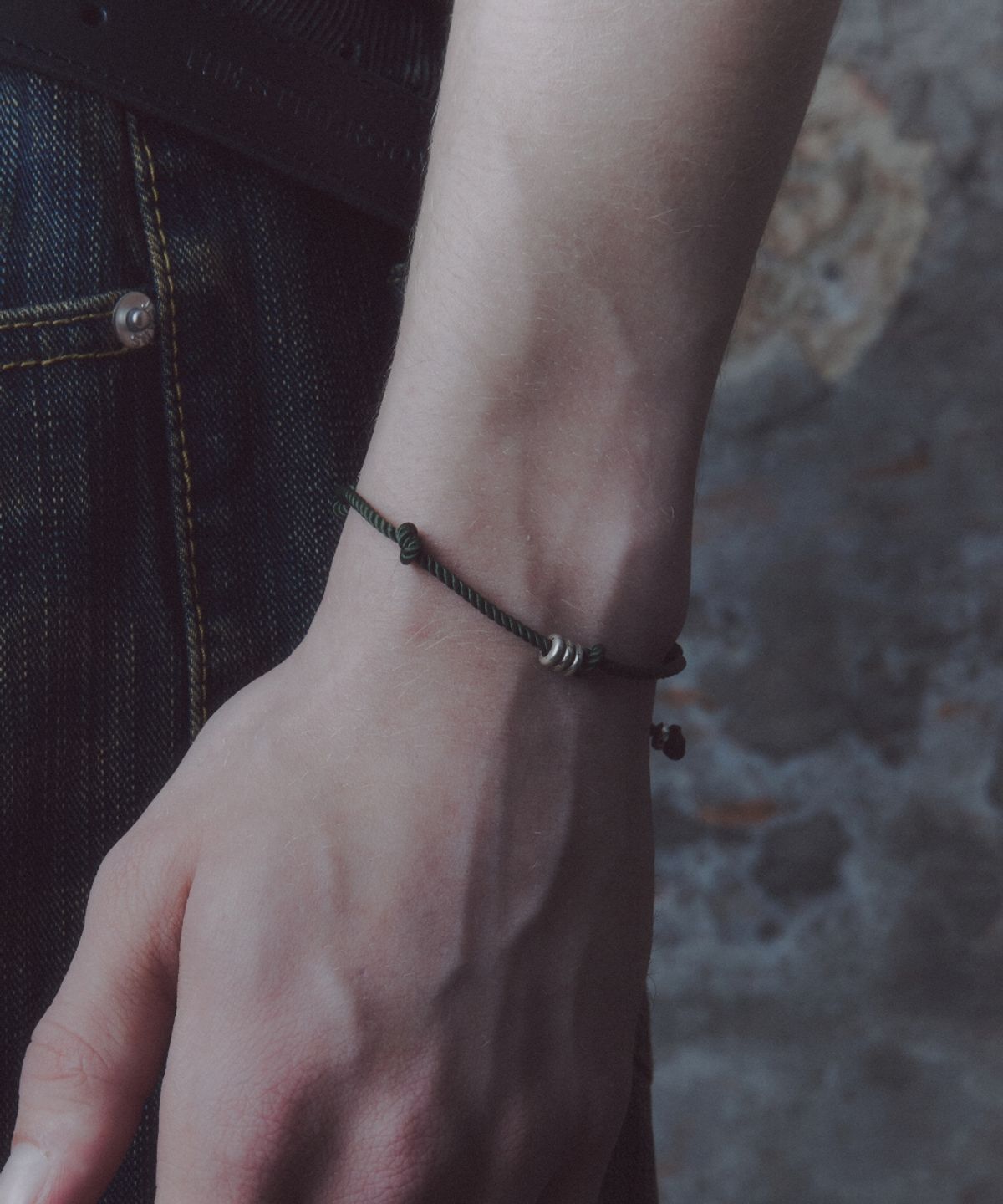 더스틸룸(THESTILLROOM) [SILVER] #B2506 Knot bracelet