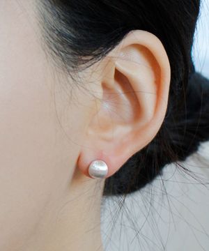 925실버 무광 은 볼귀걸이 소엔/ Soen