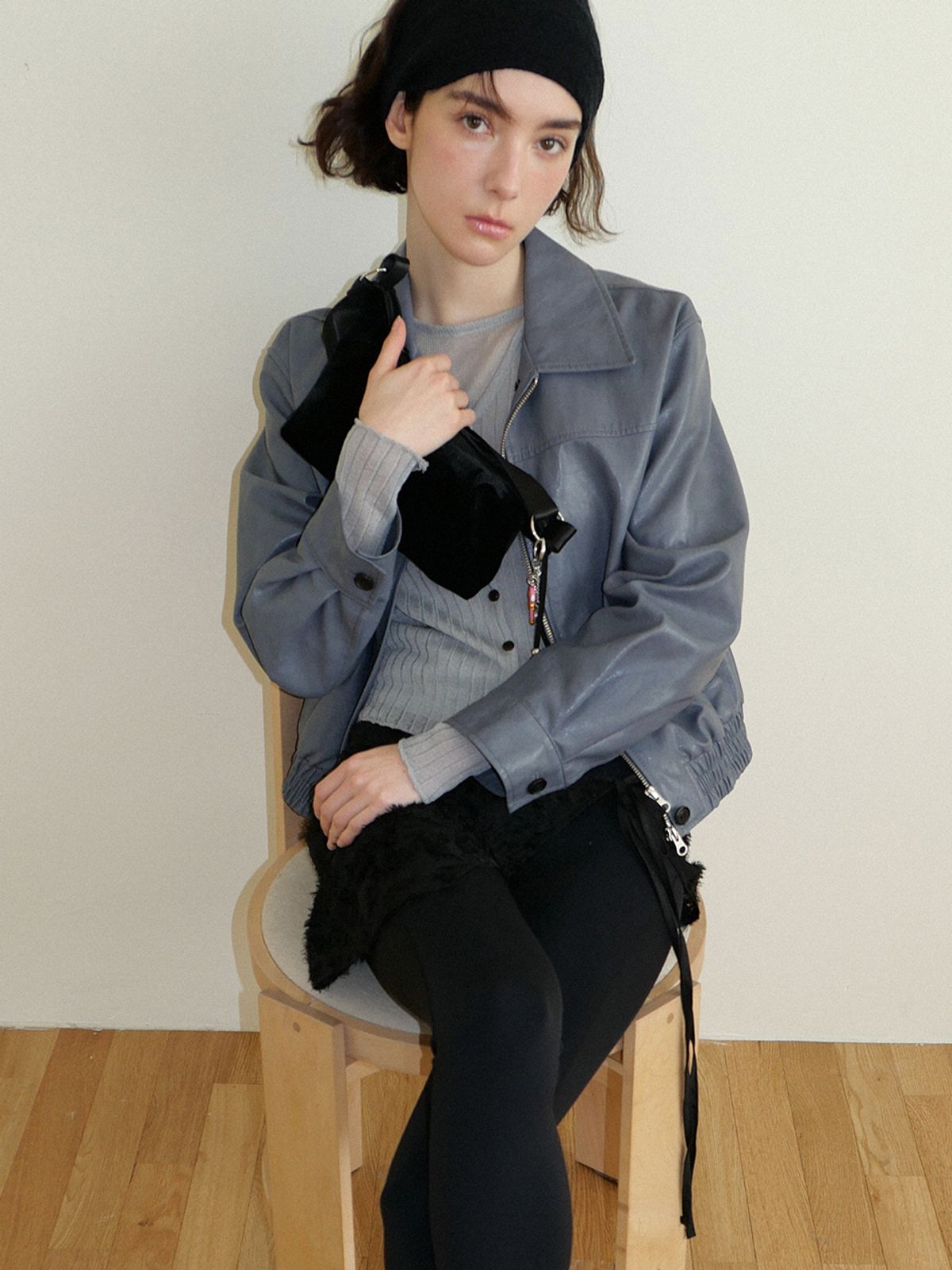 보르(VOOR) 벨벳 미니 숄더백_블랙
