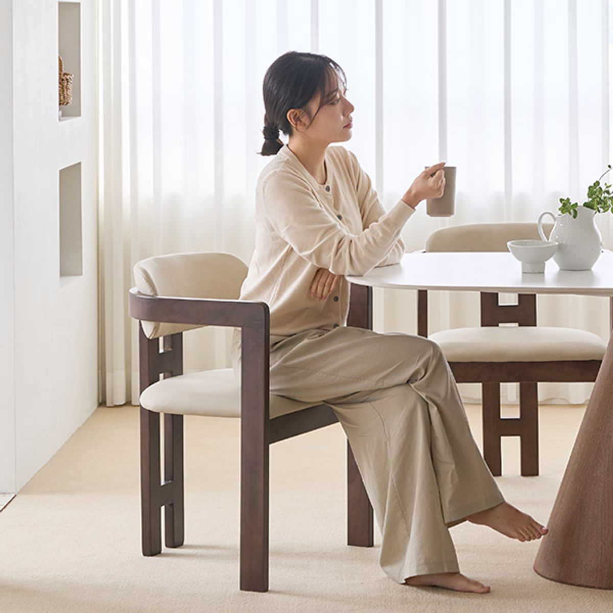 스칸디아(SCANDIA) 르위드 원목 가죽 의자(B타입)