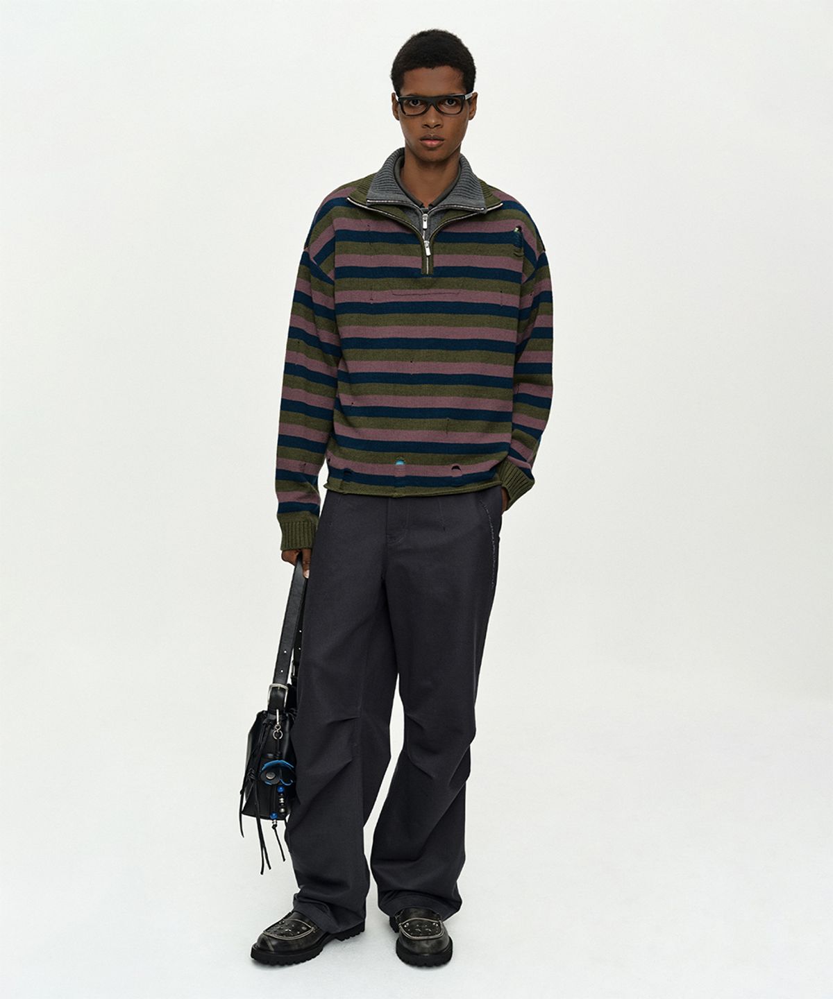앤더슨벨(ADSB ANDERSSON BELL) DOUBLE LAYERED STRIPE HALF ZIP-UP SWEATER atb1452m(BLUE/GREY)