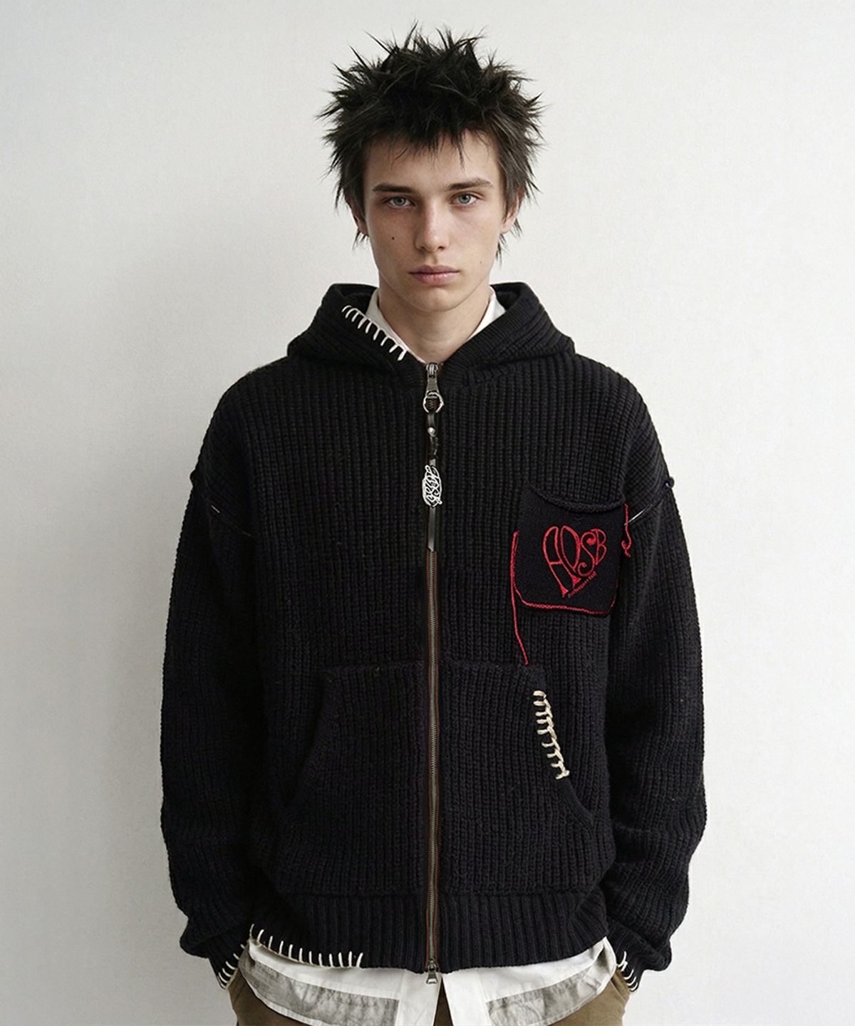 앤더슨벨(ADSB ANDERSSON BELL) UNISEX HEART LOGO HOOD ZIP-UP SWEATER atb1420u(BLACK)