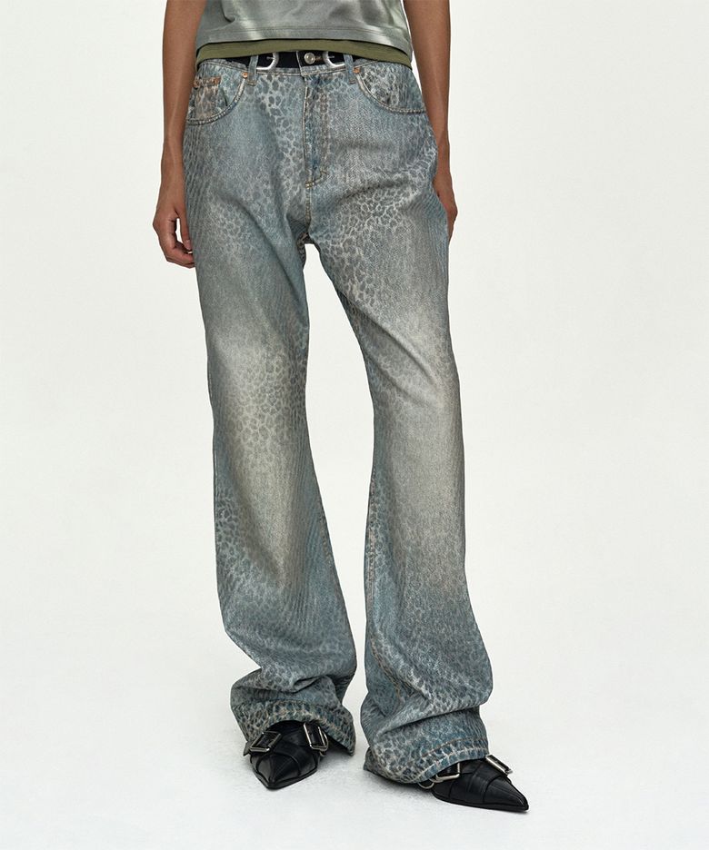 LEOPARD FADE DENIM PRINTED BOOTSCUT JEANS apa882w(BLUE)