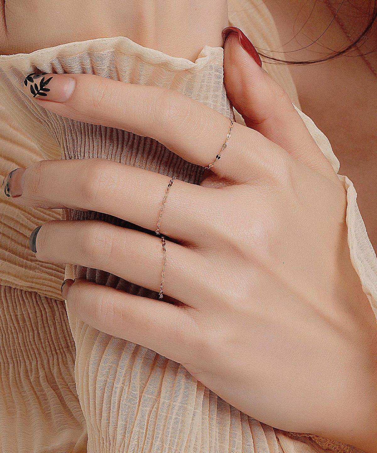 엘렌쥬얼리(HELENE JEWELRY) 14K 타이니 아몬드 체인 반지