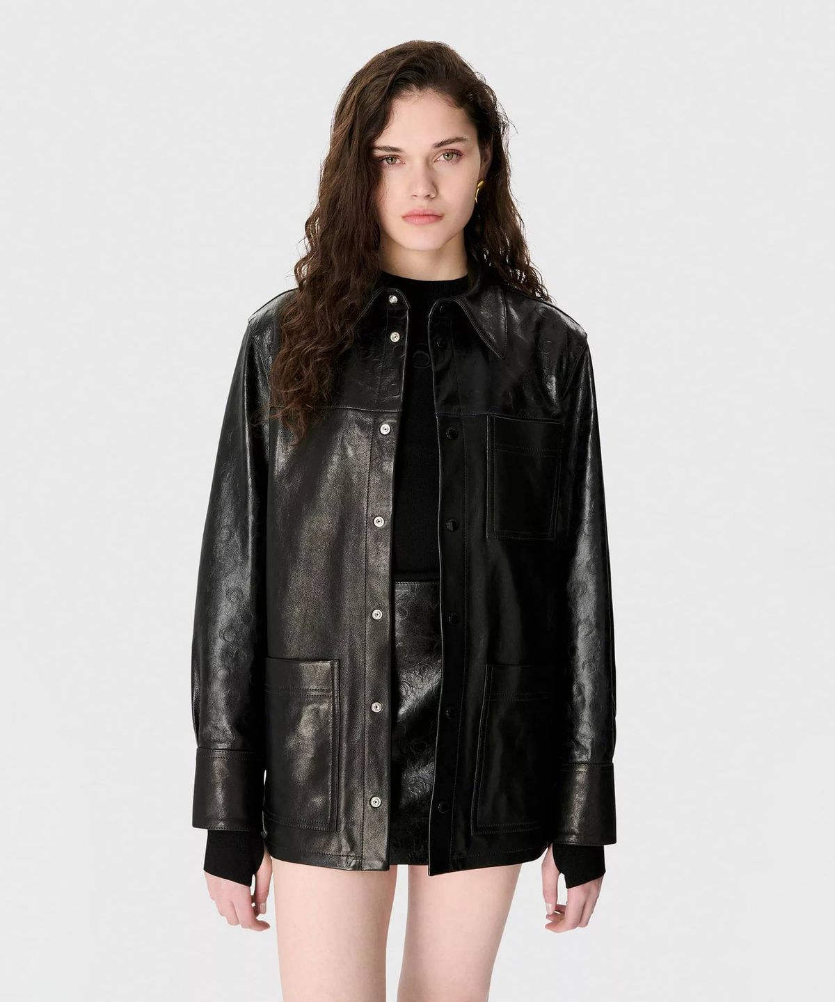 마린 세르(MARINE SERRE) (U) 글로시 문 레더 롱슬리브 셔츠 블랙 GLOSSY MOON LEATHER LS SHIRT BK99 BLACK