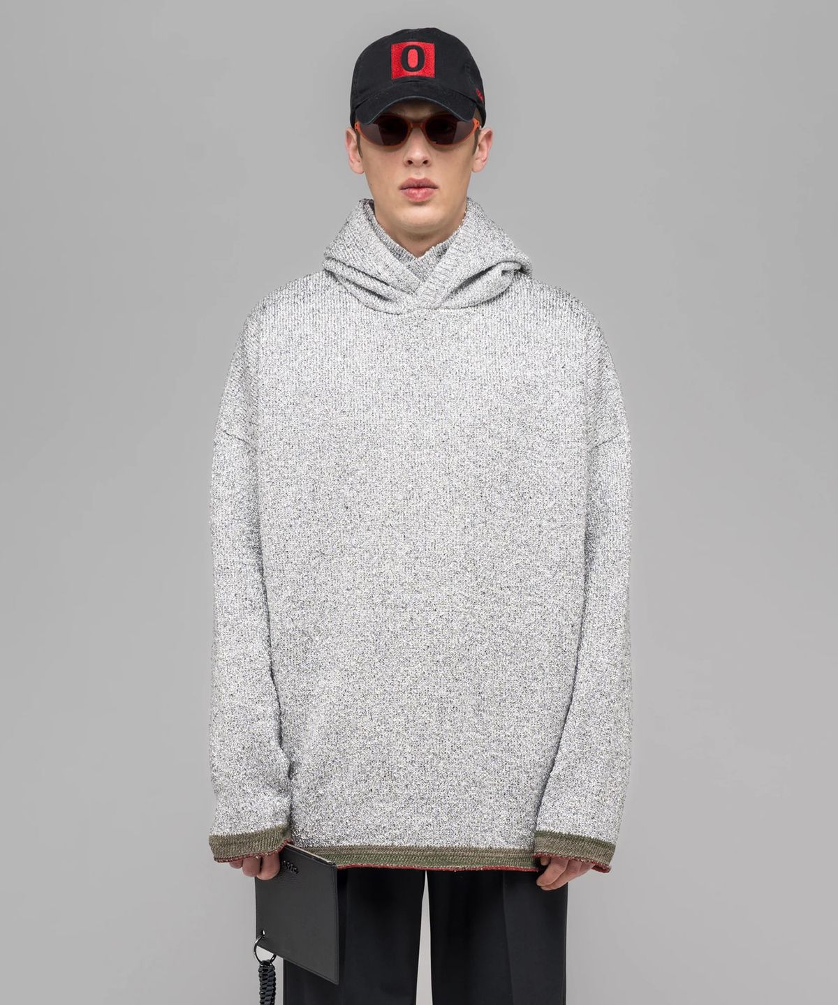 032씨(032C) (U) 메탈리카 니트 후디 SILVER METALLICA KNIT HOODIE SILVER