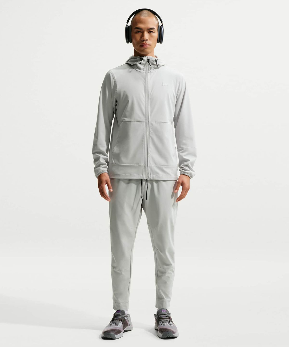 나이키(NIKE) 드라이 핏 언리미티드 테이퍼드 레그 다용도 팬츠 M - 그레이 포그:블랙:그레이 포그 / FB7549-097